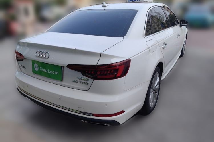 Used Audi A4L 2018 30th Anniversary Edition 40 TFSI Trendy Model Rear Right 45 Deg