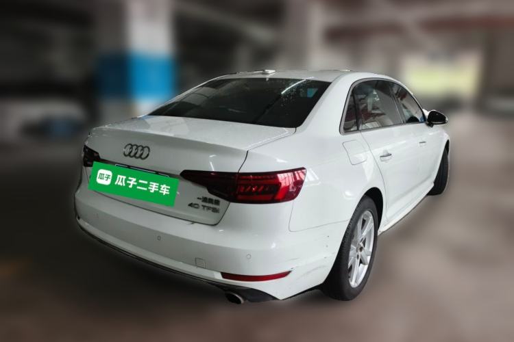Used Audi A4L 2018 30th Anniversary Edition 40 TFSI Trendy Model Rear Right 45 Deg