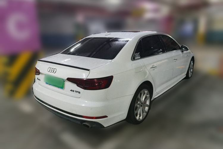 Used Audi A4L 2018 30th Anniversary Edition 40 TFSI Fashion Model Rear Right 45 Deg