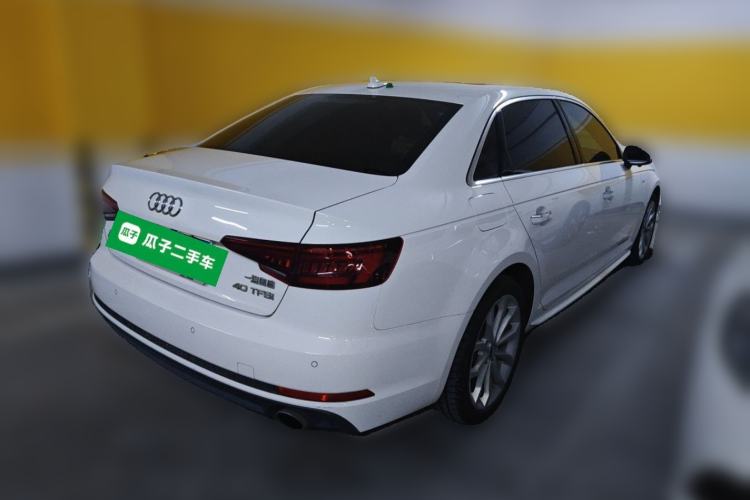 Used Audi A4L 2018 30th Anniversary Edition 40 TFSI Fashion Model Rear Right 45 Deg