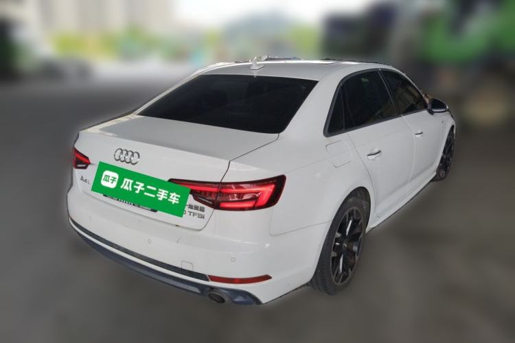 Used Audi A4L 2018 30th Anniversary Edition 40 TFSI Fashion Model Rear Right 45 Deg