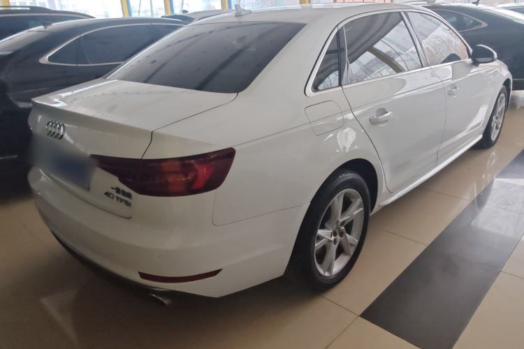 Used Audi A4L 2018 30th Anniversary Edition 40 TFSI Trendy Model Rear Right 45 Deg