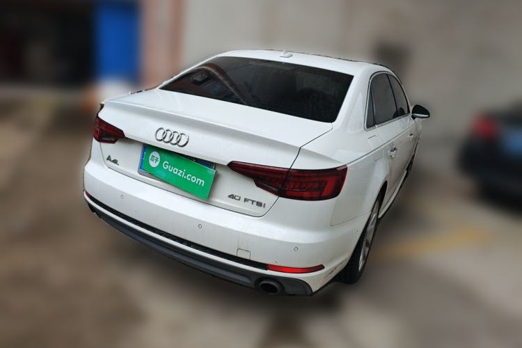 Used Audi A4L 2018 30th Anniversary Edition 40 TFSI Fashion Model Rear Right 45 Deg