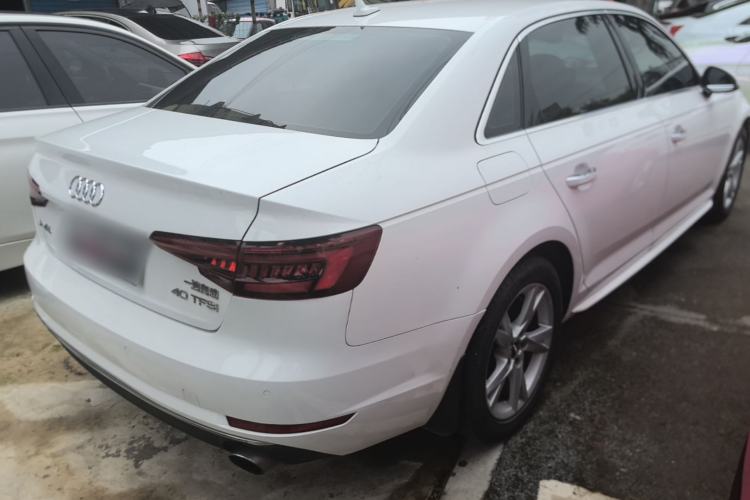 Used Audi A4L 2018 30th Anniversary Edition 40 TFSI Trendy Model Rear Right 45 Deg