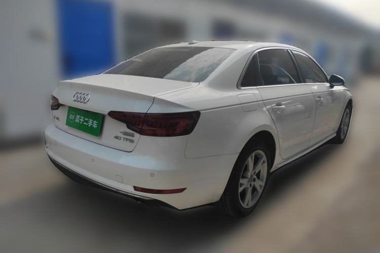 Used Audi A4L 2018 30th Anniversary Edition 40 TFSI Trendy Model Rear Right 45 Deg