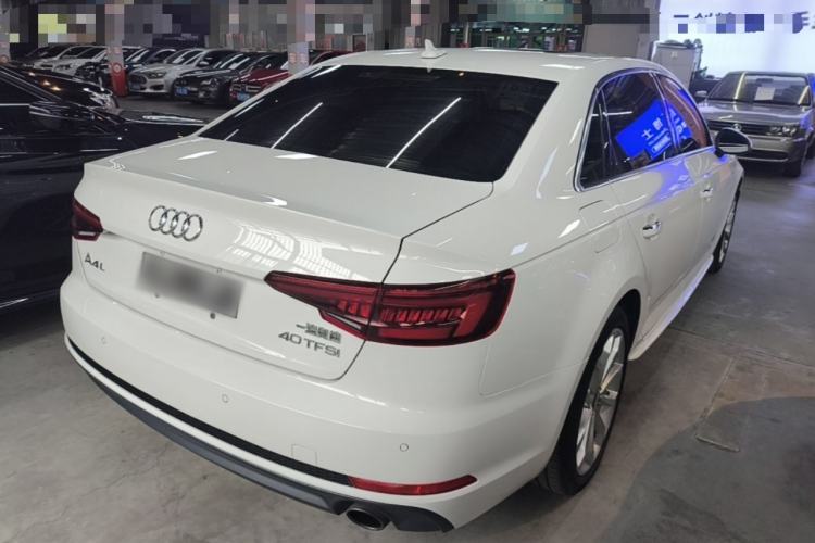 Used Audi A4L 2018 30th Anniversary Edition 40 TFSI Fashion Model Rear Right 45 Deg