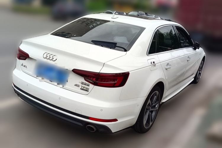 Used Audi A4L 2018 30th Anniversary Edition 45 TFSI quattro Sport model Rear Right 45 Deg