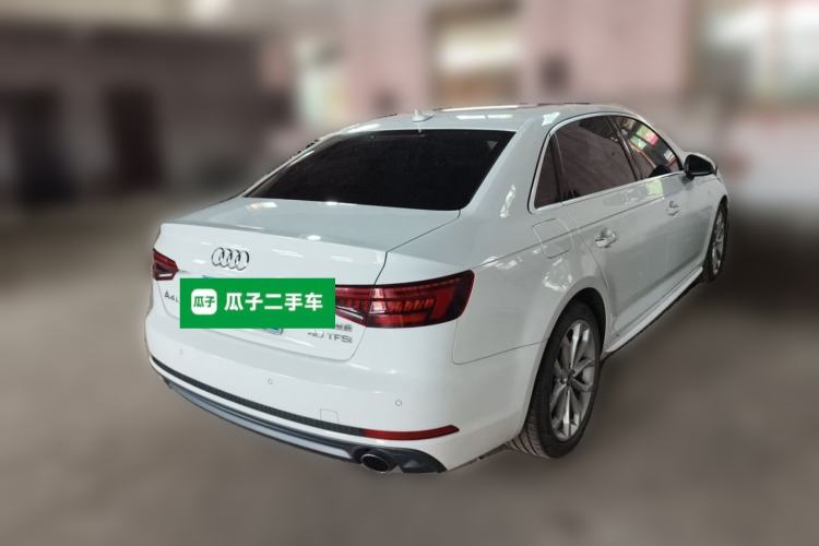 Used Audi A4L 2018 30th Anniversary Edition 40 TFSI Fashion Model Rear Right 45 Deg