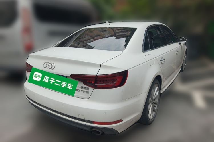 Used Audi A4L 2018 30th Anniversary Edition 40 TFSI Fashion Model Rear Right 45 Deg
