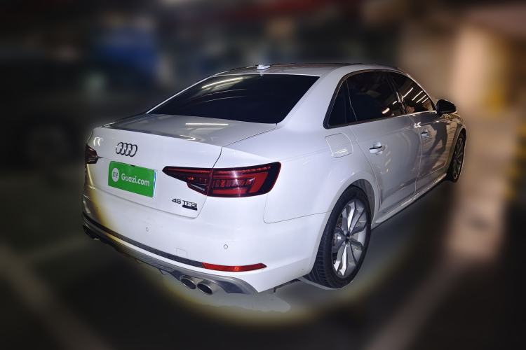 Used Audi A4L 2018 30th Anniversary Edition 45 TFSI quattro Individual Sport Edition Rear Right 45 Deg