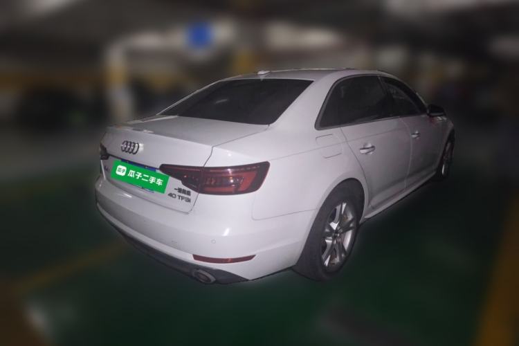 Used Audi A4L 2018 30th Anniversary Edition 40 TFSI Trendy Model Rear Right 45 Deg