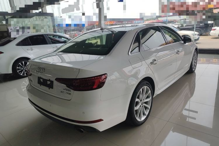 Used Audi A4L 2018 30th Anniversary Edition 40 TFSI Fashion Model Rear Right 45 Deg