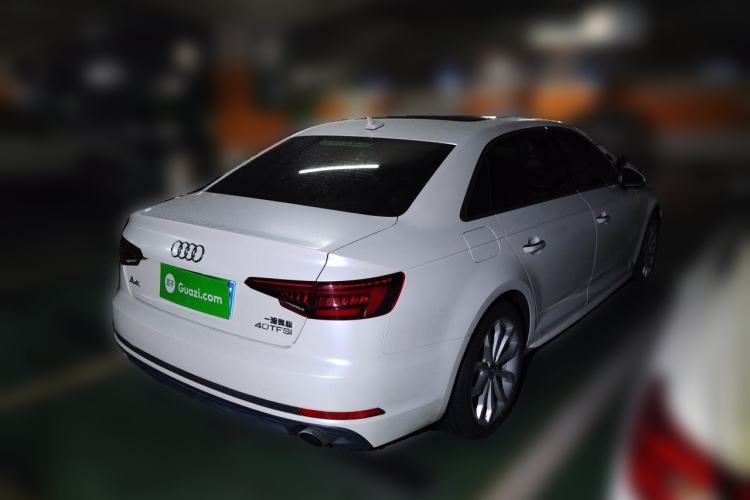 Used Audi A4L 2018 30th Anniversary Edition 40 TFSI Fashion Model Rear Right 45 Deg
