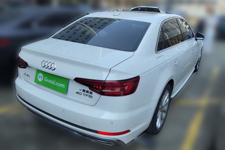 Used Audi A4L 2018 30th Anniversary Edition 40 TFSI Fashion Model Rear Right 45 Deg