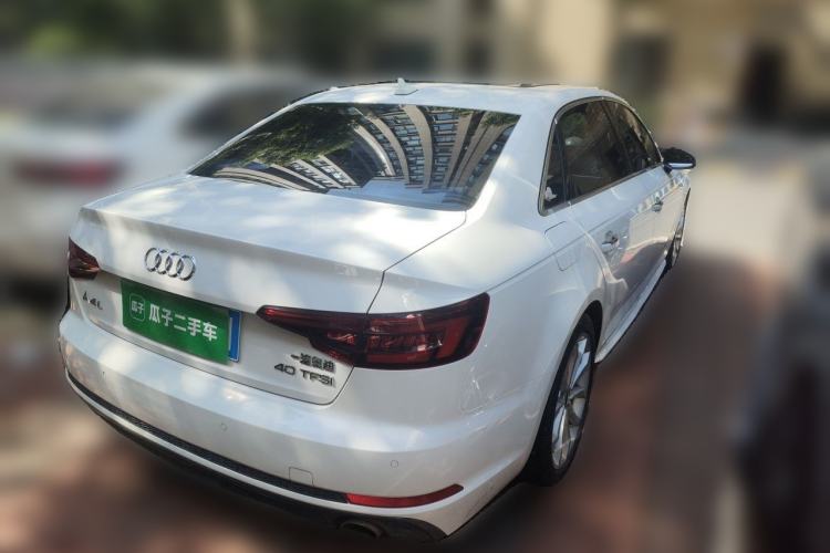 Used Audi A4L 2018 30th Anniversary Edition 40 TFSI Fashion Model Rear Right 45 Deg