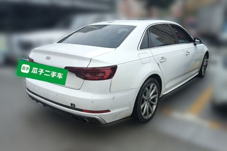 Used Audi A4L 2018 30th Anniversary Edition 40 TFSI Fashion Model Rear Right 45 Deg