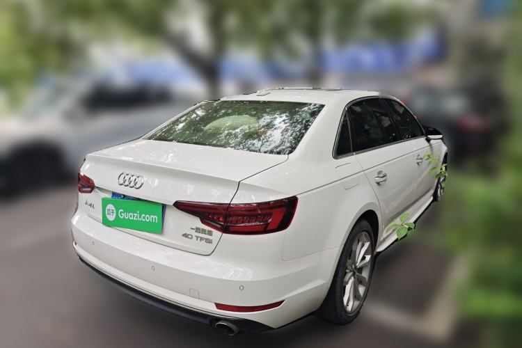 Used Audi A4L 2018 30th Anniversary Edition 40 TFSI Trendy Model Rear Right 45 Deg