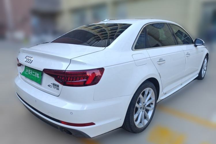 Used Audi A4L 2018 30th Anniversary Edition 40 TFSI Fashion Model Rear Right 45 Deg