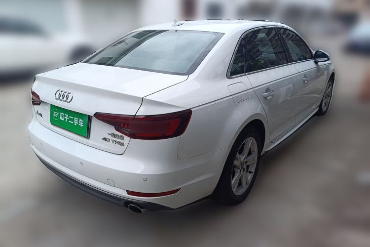 Used Audi A4L 2018 30th Anniversary Edition 40 TFSI Trendy Model Rear Right 45 Deg