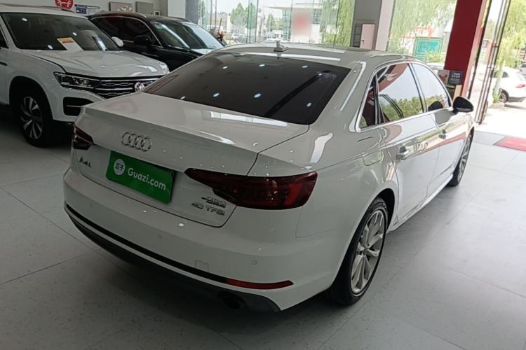 Used Audi A4L 2018 30th Anniversary Edition 40 TFSI Fashion Model Rear Right 45 Deg
