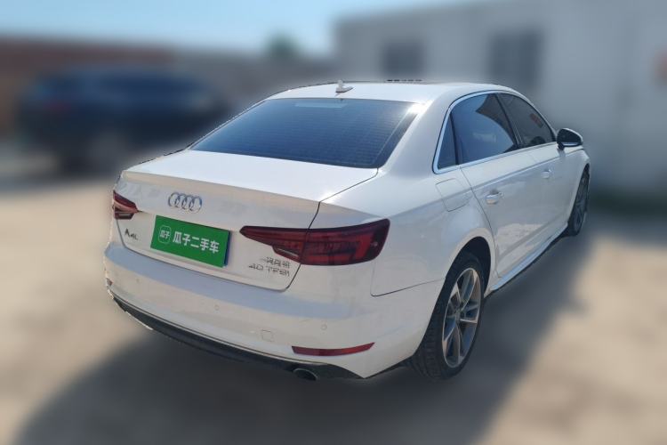 Used Audi A4L 2018 30th Anniversary Edition 40 TFSI Trendy Model Rear Right 45 Deg