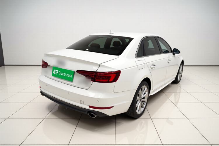 Used Audi A4L 2018 30th Anniversary Edition 40 TFSI Trendy Model Rear Right 45 Deg