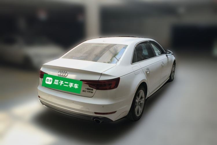 Used Audi A4L 2018 30th Anniversary Edition 40 TFSI Trendy Model Rear Right 45 Deg