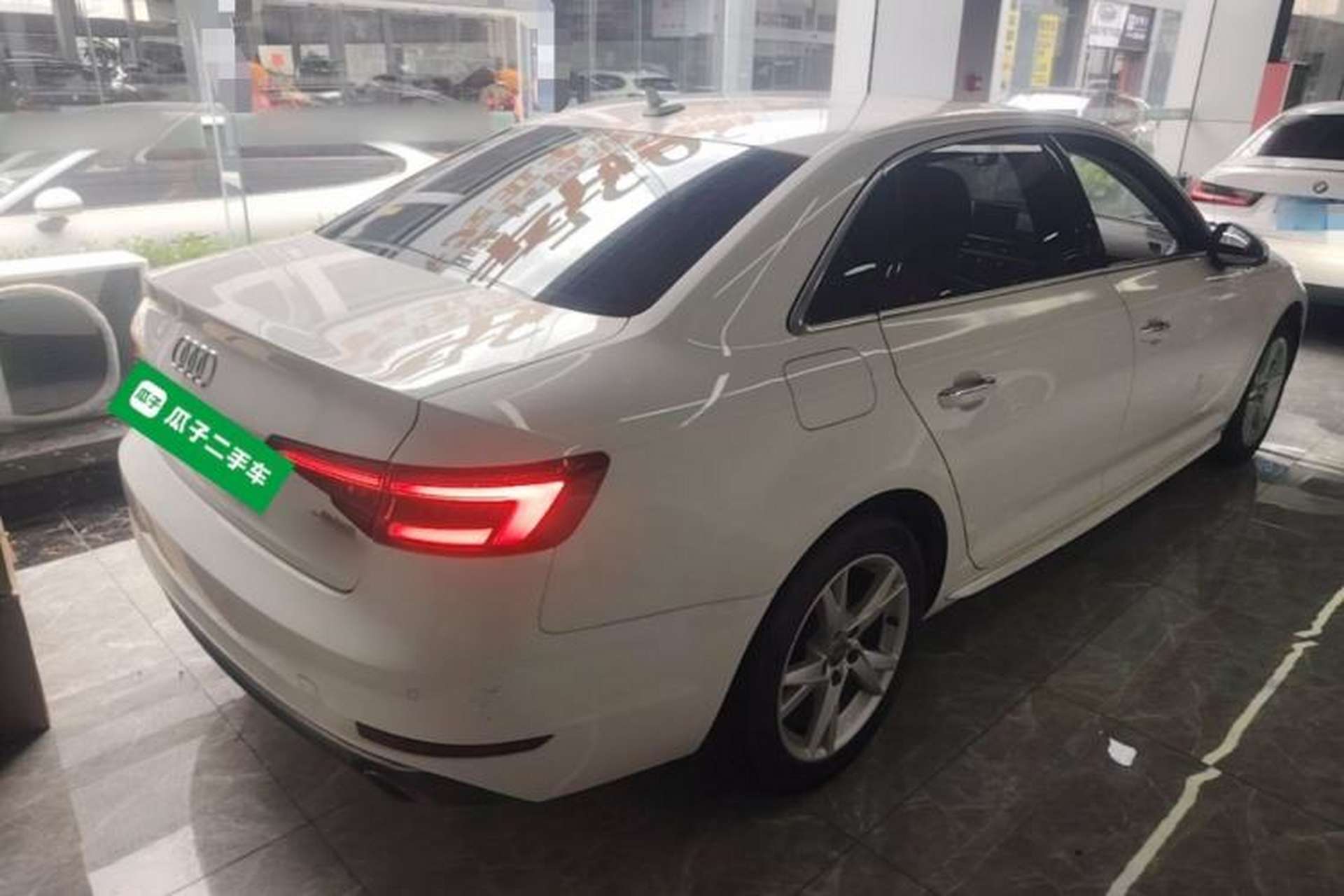 Used Audi A4L 2018 30th Anniversary Edition 40 TFSI Trendy Model Rear Right 45 Deg