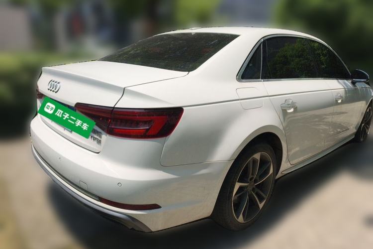 Used Audi A4L 2018 30th Anniversary Edition 40 TFSI Trendy Model Rear Right 45 Deg