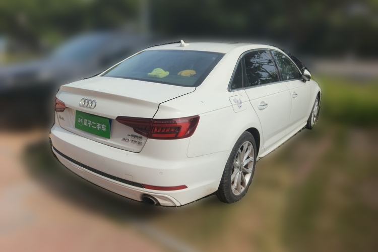 Used Audi A4L 2018 30th Anniversary Edition 40 TFSI Fashion Model Rear Right 45 Deg