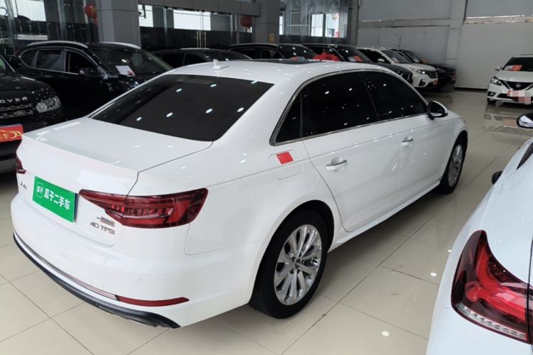 Used Audi A4L 2018 30th Anniversary Edition 40 TFSI Trendy Model Rear Right 45 Deg