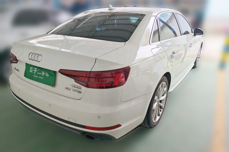 Used Audi A4L 2018 30th Anniversary Edition 40 TFSI Fashion Model Rear Right 45 Deg