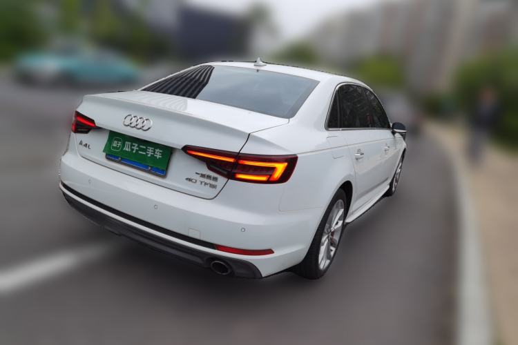 Used Audi A4L 2018 30th Anniversary Edition 40 TFSI Fashion Model Rear Right 45 Deg