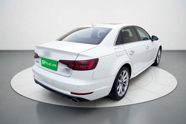 Used Audi A4L 2018 30th Anniversary Edition 40 TFSI Trendy Model Rear Right 45 Deg