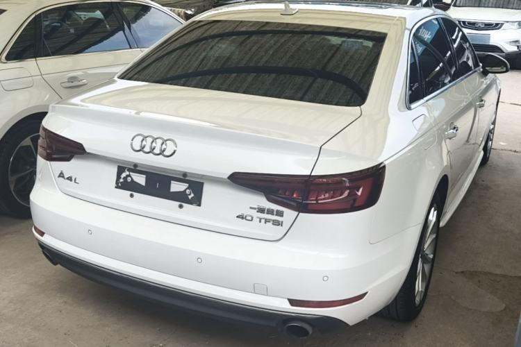 Used Audi A4L 2018 30th Anniversary Edition 40 TFSI Trendy Model Rear Right 45 Deg