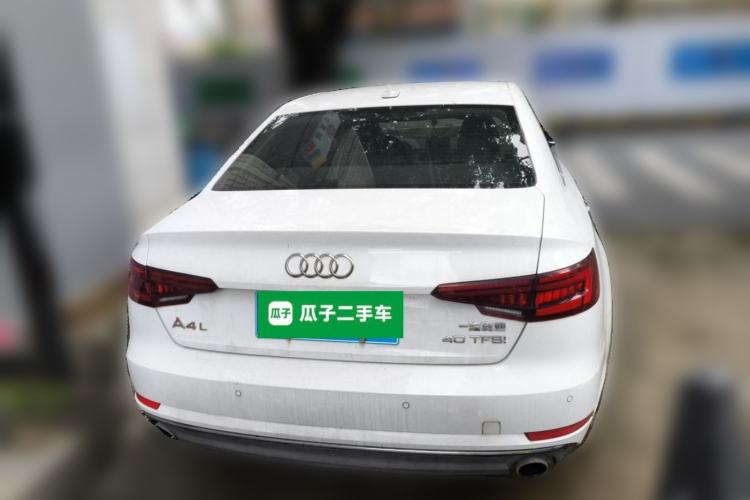Used Audi A4L  Rear