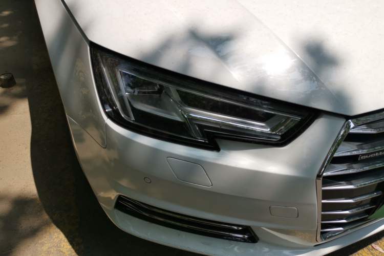 Used Audi A4L 2018 30th Anniversary Edition 40 TFSI Trendy Model Right Front Headlight