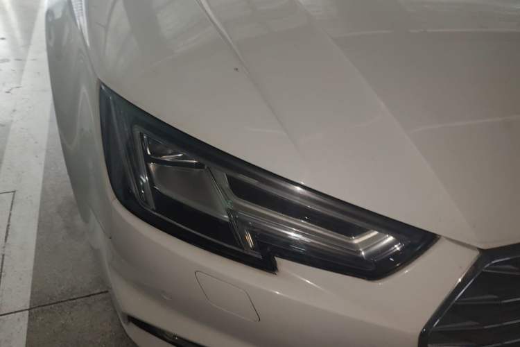 Used Audi A4L 2018 30th Anniversary Edition 40 TFSI Fashion Model Right Front Headlight