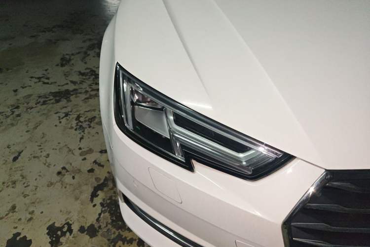 Used Audi A4L 2018 30th Anniversary Edition 40 TFSI Trendy Model Right Front Headlight