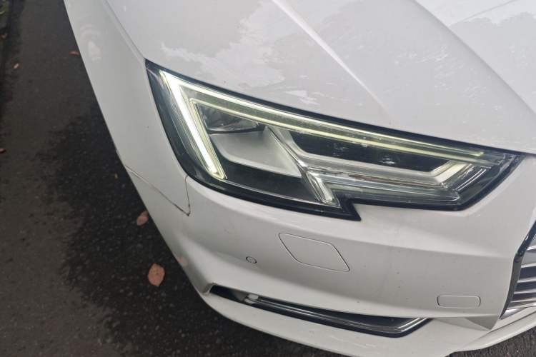Used Audi A4L 2018 30th Anniversary Edition 40 TFSI Fashion Model Right Front Headlight