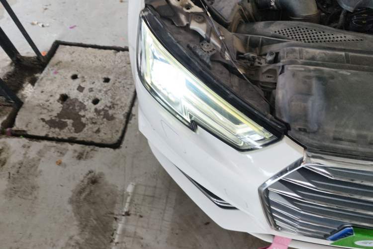 Used Audi A4L 2018 30th Anniversary Edition 40 TFSI Fashion Model Right Front Headlight