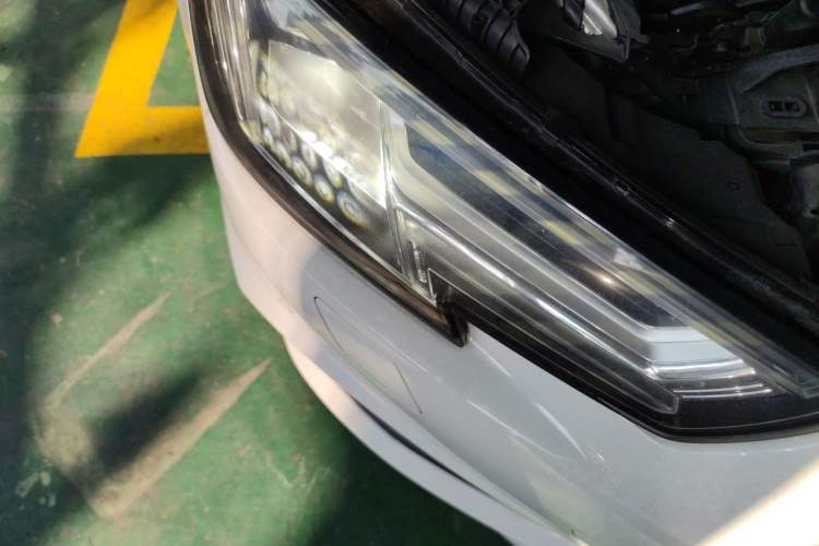 Used Audi A4L 2018 30th Anniversary Edition 40 TFSI Fashion Model Right Front Headlight