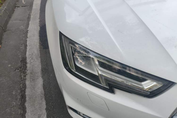 Used Audi A4L 2018 30th Anniversary Edition 40 TFSI Fashion Model Right Front Headlight