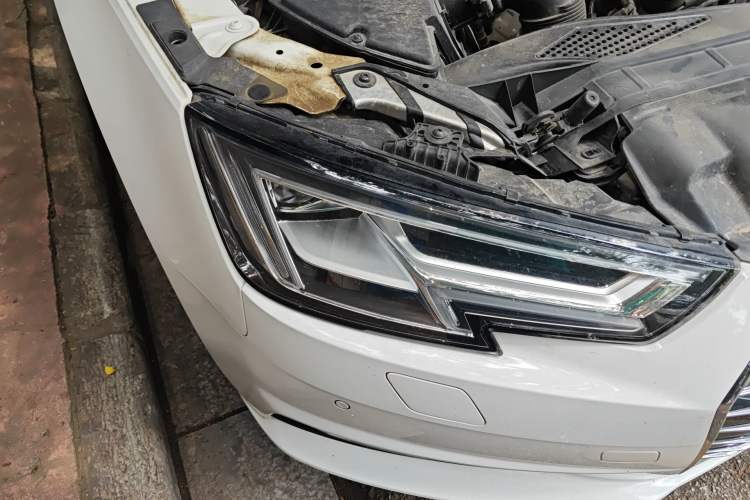 Used Audi A4L 2018 30th Anniversary Edition 40 TFSI Trendy Model Right Front Headlight