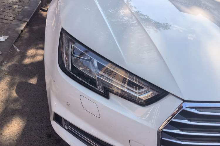 Used Audi A4L 2018 30th Anniversary Edition 40 TFSI Trendy Model Right Front Headlight