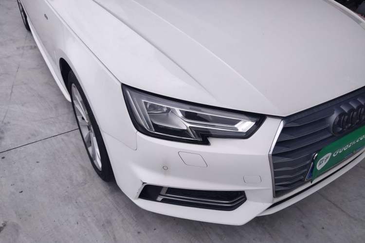 Used Audi A4L 2018 30th Anniversary Edition 40 TFSI Fashion Model Right Front Headlight