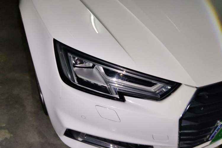 Used Audi A4L 2018 30th Anniversary Edition 45 TFSI quattro Individual Sport Edition Right Front Headlight