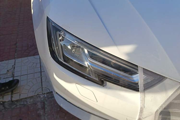 Used Audi A4L 2018 30th Anniversary Edition 40 TFSI Trendy Model Right Front Headlight