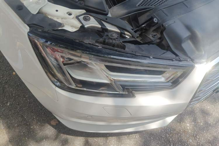 Used Audi A4L 2018 30th Anniversary Edition 40 TFSI Trendy Model Right Front Headlight
