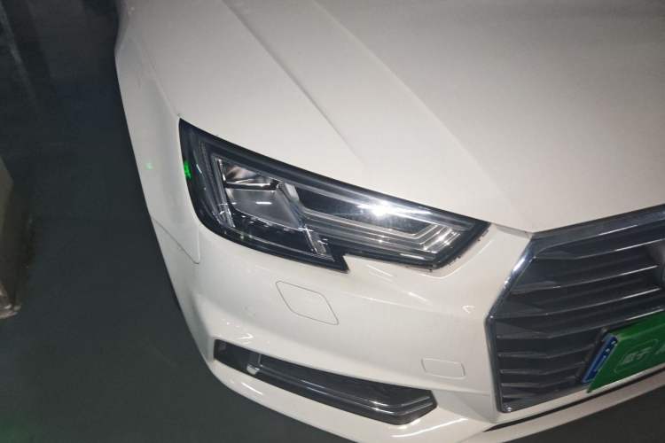 Used Audi A4L 2018 30th Anniversary Edition 40 TFSI Fashion Model Right Front Headlight